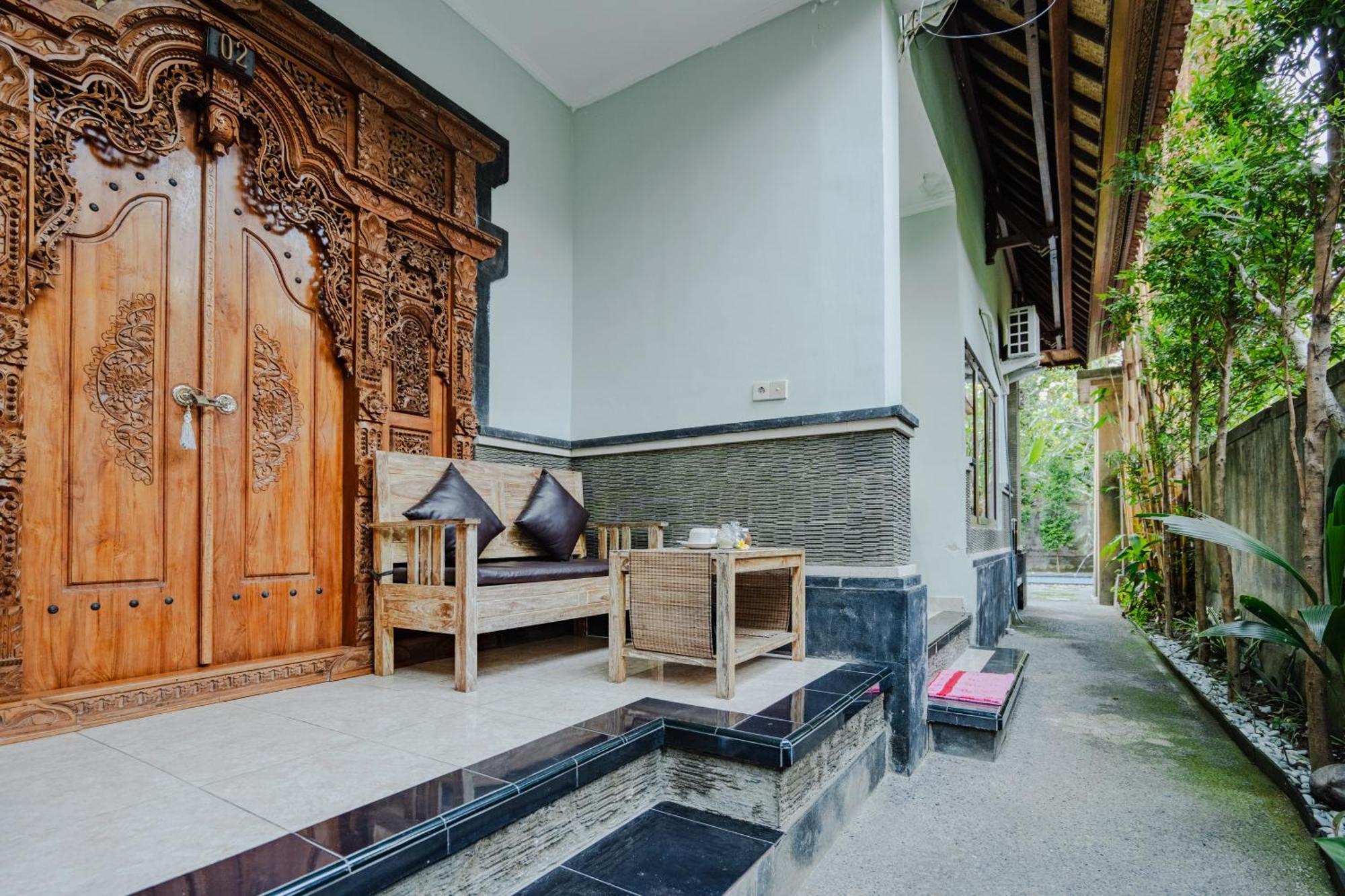 Sebudjan Grand Aurora Ubud Hotel Exterior photo